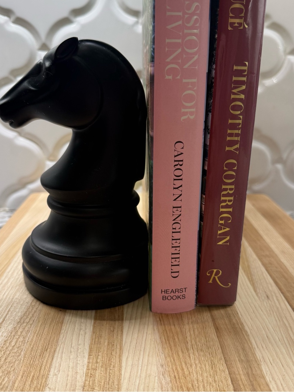 Modern Minimalist Black Matte Knight Chess Piece Decor / Bookend - 7”